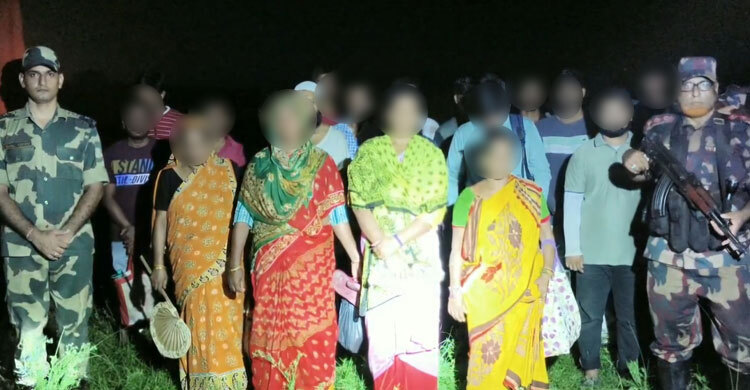 মেহেরপুর সীমান্তে ১৮ বাংলাদেশিকে ফেরত দিলো বিএসএফ