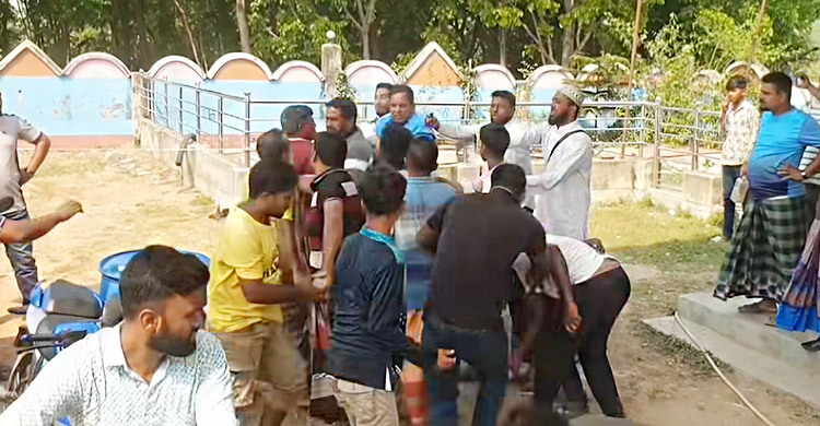 মোটরসাইকেলের তেল নিতে গিয়ে মারধরের শিকার বিএনপি নেতা