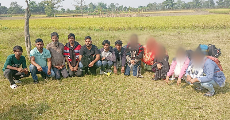 মেহেরপুরে পতাকা বৈঠকের মাধ্যমে ১২ জনকে ফেরত দিলো বিএসএফ