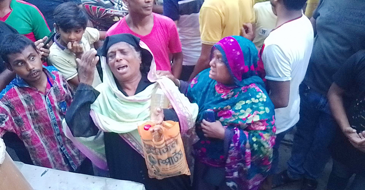 নিখোঁজের ৩ দিন পর হোটেল থেকে অটোরিকশাচালকের মরদেহ উদ্ধার