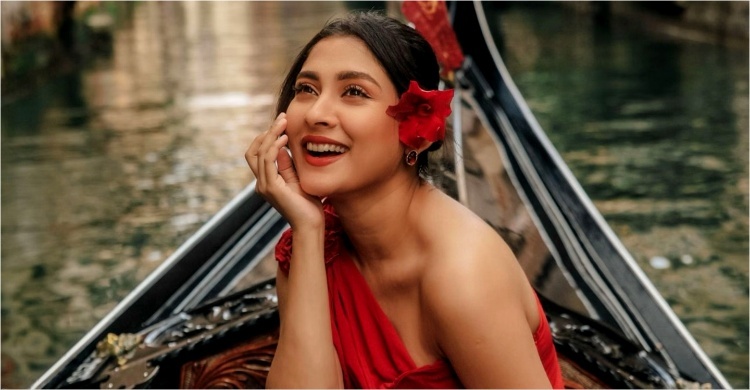 অভিনেত্রী মেহজাবীনের বিরুদ্ধে গ্রেফতারি পরোয়ানা