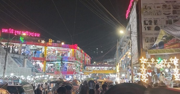 বিদ্যুৎ সাশ্রয়ে বিপণিবিতানের বাইরের আলোকসজ্জা বন্ধের সিদ্ধান্ত