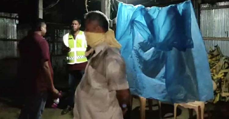 ঠাকুরগাঁওয়ে ঘর থেকে মা-মেয়ের অর্ধগলিত মরদেহ উদ্ধার