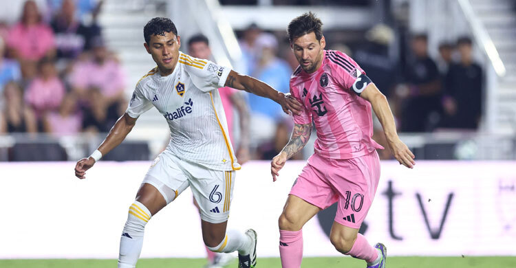 Messi’s late goal powers Miami to 3-1 victory against LA Galaxy