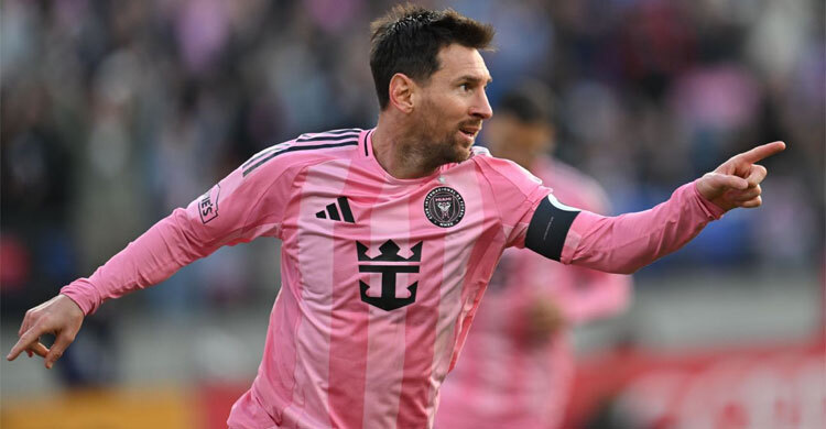 আর এক গোলেই ইতিহাস, মেসির গোলে মিয়ামির জয়