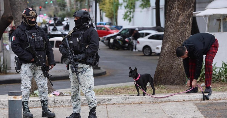 প্রেমিকার সূত্র ধরে যেভাবে কুখ্যাত মাদক সম্রাটকে হত্যা করলো মেক্সিকো