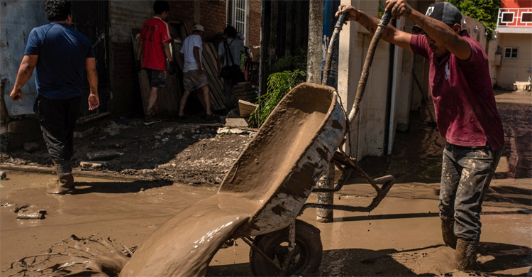 মেক্সিকোতে ভয়াবহ বন্যায় ৬৪ জনের মৃত্যু, নিখোঁজ আরও ৬৫