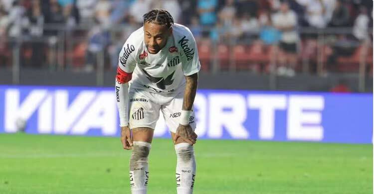 ফের ইনজুরিতে নেইমার, ব্রাজিল দল ঘোষণার আগে বড় ধাক্কা আনচেলত্তির