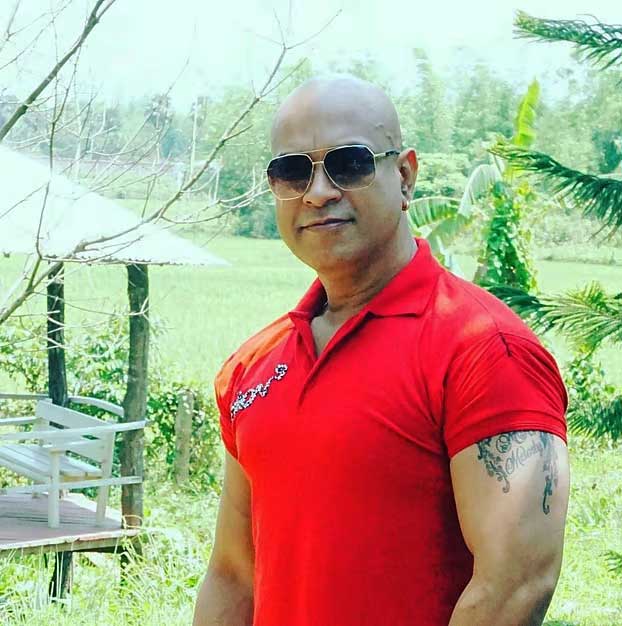 বাড়ি যাচ্ছেন না, &lsquo;স্বপ্ন যাবে বাড়ি&lsquo;র মিলন মাহমুদ