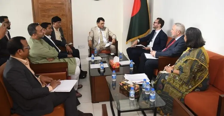 বাংলাদেশিদের জন্য যুক্তরাজ্যে স্কলারশিপ বাড়ানোর আহ্বান শিক্ষামন্ত্রীর