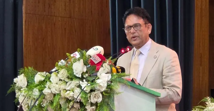 মামলা করে নিয়োগ আটকানো শিক্ষকদের বিরুদ্ধে ব্যবস্থা নেওয়া হবে