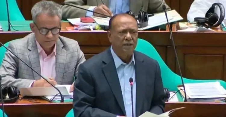 পরিবেশ দূষণকারীদের রেহাই নেই, গুঁড়িয়ে দেওয়া হচ্ছে অবৈধ ইটভাটা