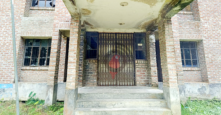 সপ্তাহে দুইদিন খোলা থাকে ইউনিয়ন স্বাস্থ্যকেন্দ্র