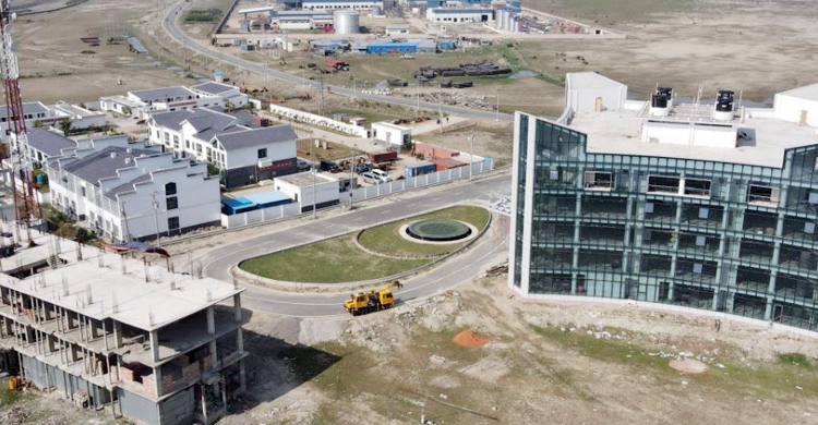 বঙ্গবন্ধু শিল্পনগরে উৎপাদিত রপ্তানি পণ্যের প্রথম চালান যাচ্ছে আজ