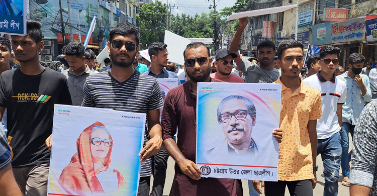 সরকারি চাকরি না পেয়ে সবজি বিক্রি করেন ছাত্রলীগ নেতা পারভেজ