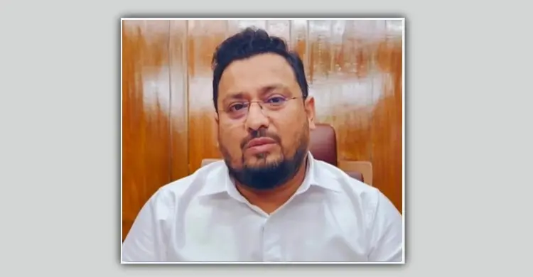 ভারী বর্ষণে ক্ষতিগ্রস্তদের পাশে দাঁড়াতে পার্বত্য প্রতিমন্ত্রীর নির্দেশ