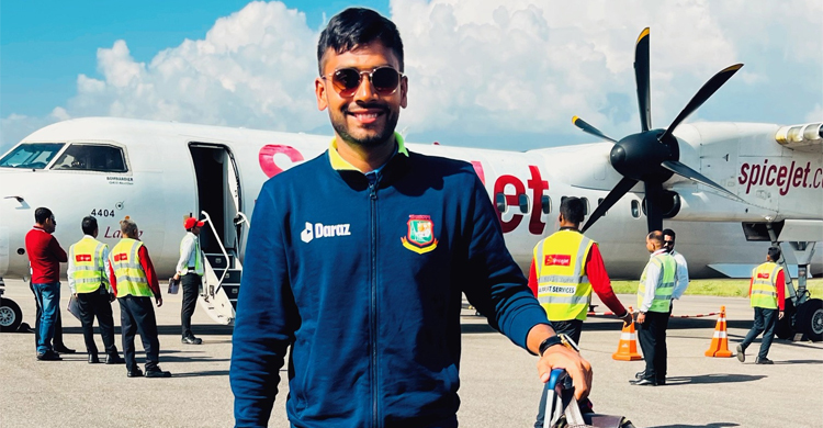 সাকিবকে ছাড়া ধর্মশালায় পৌঁছালো দল