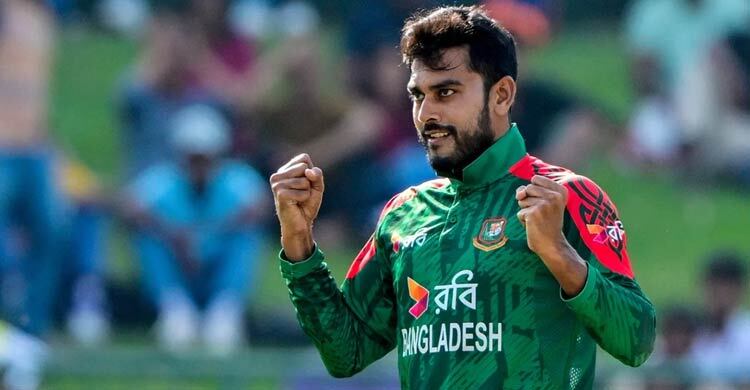 তানভীর-মিরাজের উইকেটের পর কুশল মেন্ডিসের ফিফটি