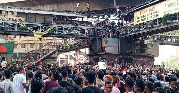 অনেকের কাছেই জুলাইয়ের সেই স্মৃতি এখনো জীবন্ত