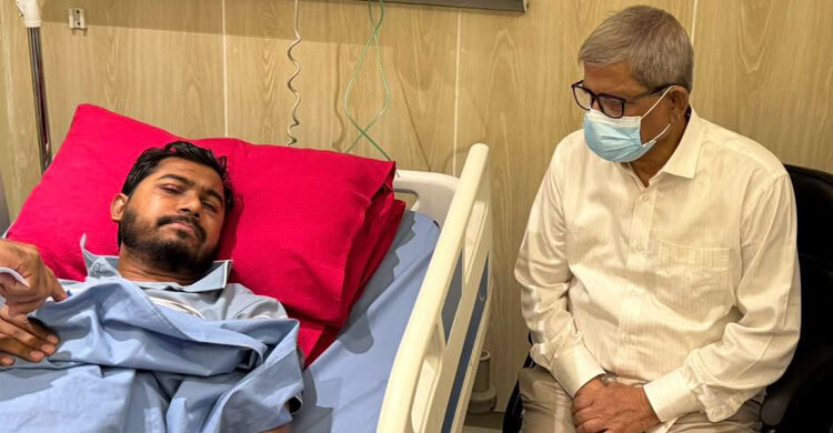 হত্যার উদ্দেশ্যেই নুরকে আঘাত করা হয়েছিল: মির্জা ফখরুল