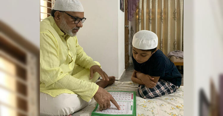 নাতির কাছ থেকে কায়দা শিখছেন মিশা সওদাগর