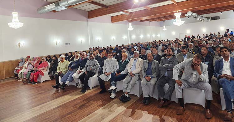 ‘ফ্যাসিবাদী সরকার রাজনৈতিক অধিকার কেড়ে নিয়েছিল’