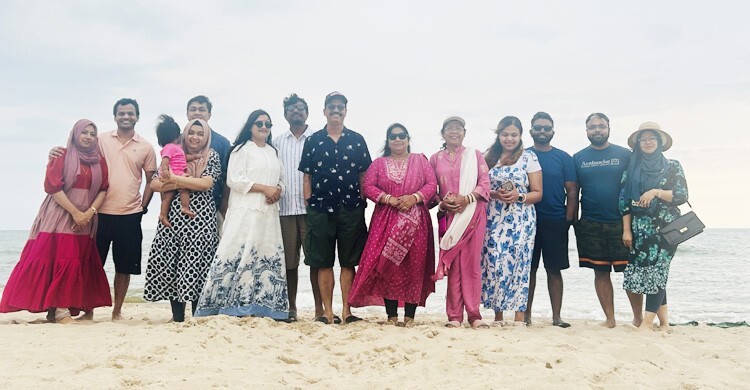 যুক্তরাষ্ট্রের লেক মিশিগানের তীরে বিকেলের উপাখ্যান