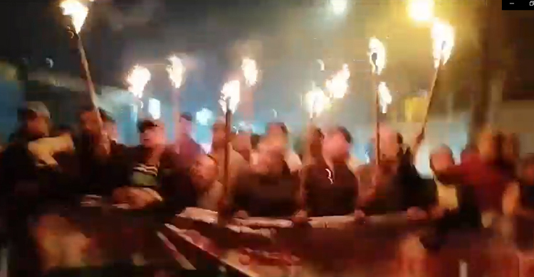 চট্টগ্রামের যুবদলের মশাল মিছিল