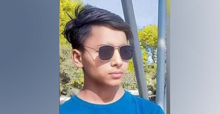 পেপার মিলের মেশিনের ব্লেডের আঘাতে শ্রমিকের মৃত্যু