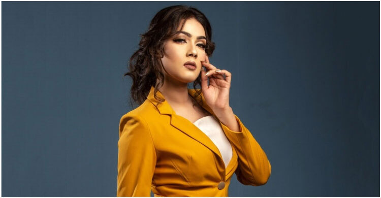 পুরোনো সংসারে নতুন মাহির জন্মদিন