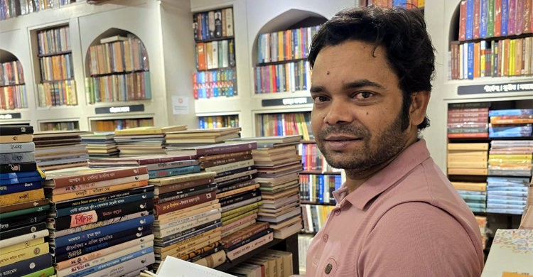 কবিতা আমাদের অনুভবের উন্মোচন: মাইনুল ইসলাম মানিক