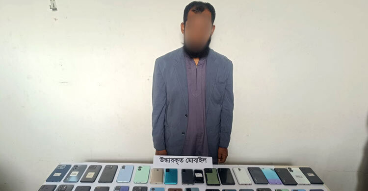 ছিনতাই হওয়া ৪৮ মোবাইল উদ্ধার, চক্রের এক সদস্য গ্রেফতার