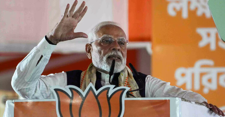 বাঁচতে চাই, তাই বিজেপি চাই: পশ্চিমবঙ্গের জনসভায় মোদীর নয়া স্লোগান