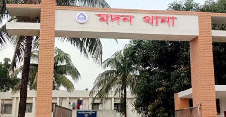 কলেজে যাওয়ার পথে ছাত্রীকে তুলে নিয়ে ধর্ষণ