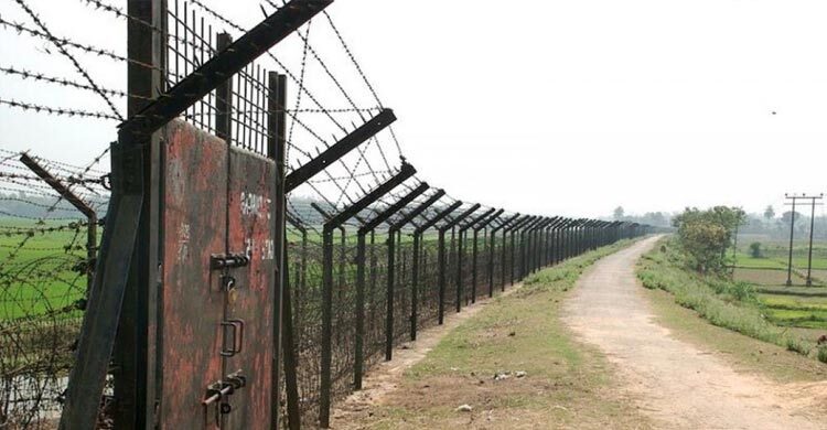 ভারতে অনুপ্রবেশকালে ১০ বাংলাদেশি আটক