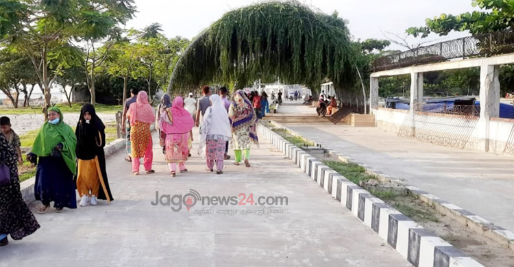 জৌলুস ফিরে পাওয়ার লড়াইয়ে মোহনপুর পর্যটনকেন্দ্র