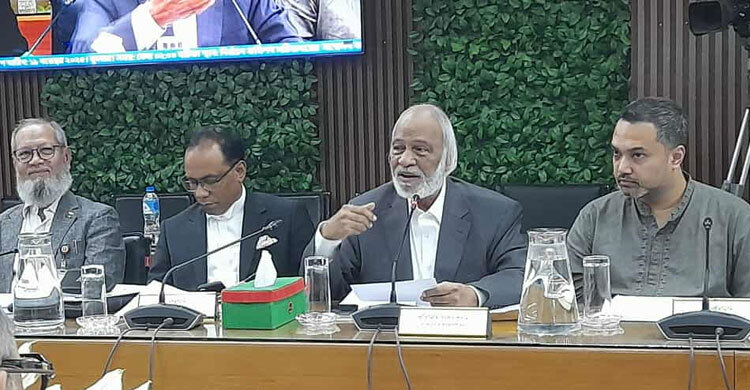 একবার সাহস করে আপনাদের জনবল দিয়ে রিটার্নিং অফিসার করুন