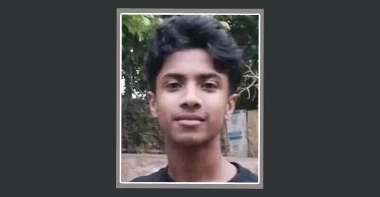 পেয়ারা বাগানে ঘুরতে এসে ট্রলার থেকে পড়ে প্রাণ গেল কলেজছাত্রের