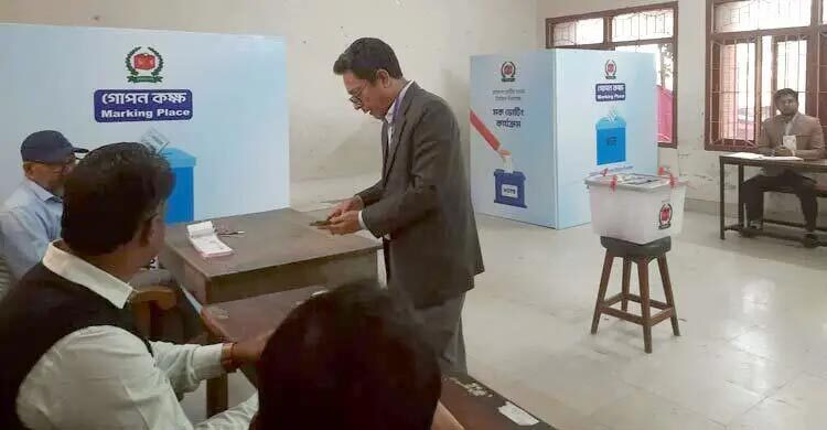 ভোটে কত সময় লাগবে, মক ভোটিংয়ে পর্যালোচনা করলো কমিশন