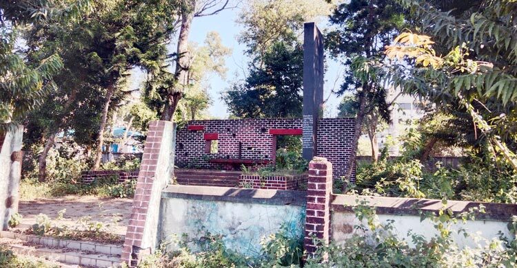 অরক্ষিত মৌলভীবাজারের ১২ বধ্যভূমি