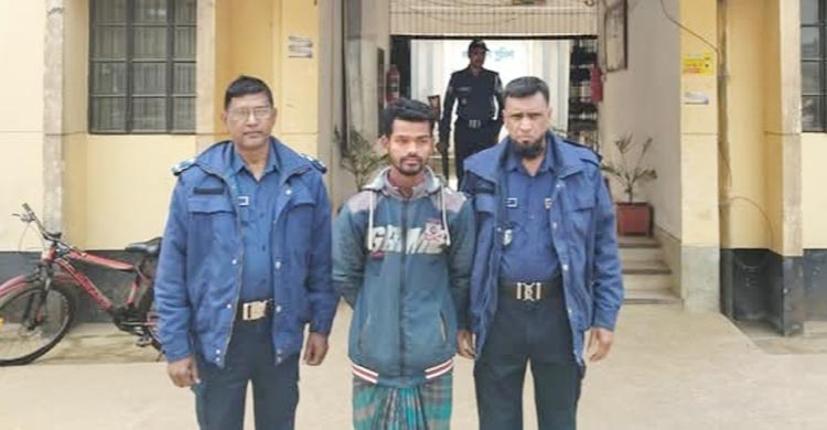 ময়মনসিংহে অপারেশন ডেভিল হান্টে পাঁচদিনে ৮৫ জনকে গ্রেফতার করা হয়েছে। তারা সবাই আওয়ামী লীগ ও এর অঙ্গ সংগঠনের নেতাকর্মী বলে জানা গেছে