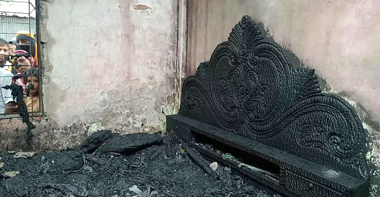 ময়মনসিংহে অগ্নিকাণ্ডে দগ্ধ হয়ে যুবকের মৃত্যু