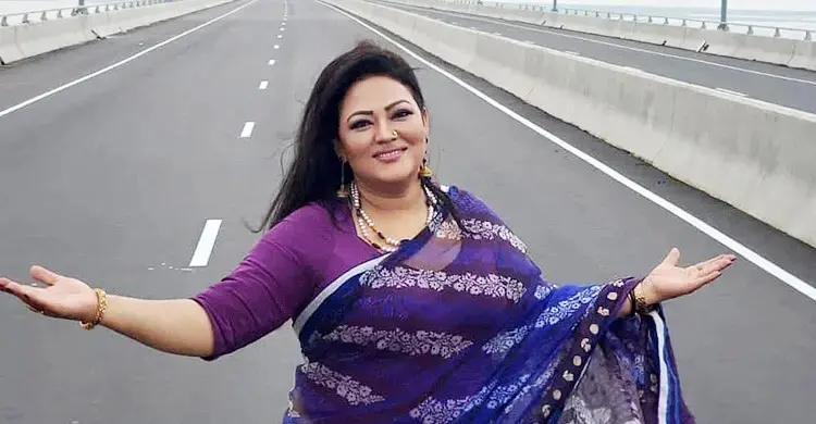 তিন মামলায় জামিন পেলেন কণ্ঠশিল্পী মমতাজ