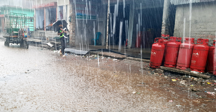 বঙ্গোপসাগরে লঘুচাপ, মোংলাসহ উপকূলে বৃষ্টি