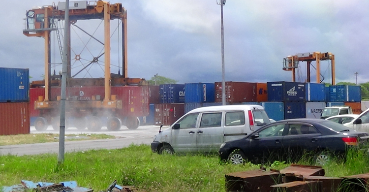 ২০ কোটি টাকা রাজস্ব বঞ্চিত মোংলা কাস্টমস কর্তৃপক্ষ