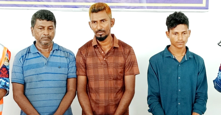 মোংলা বন্দরে বাণিজ্যিক জাহাজে ডাকাতির গোমর ফাঁস