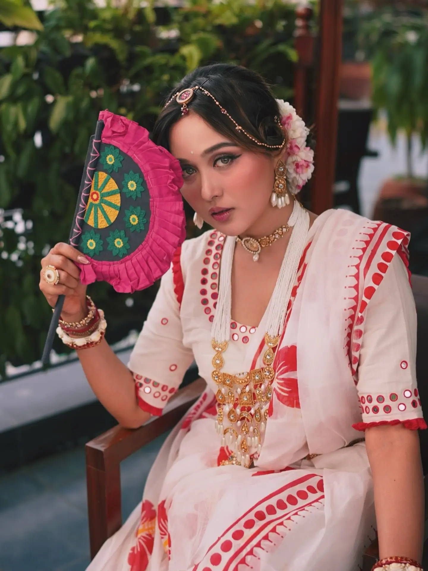 শ্বশুরবাড়ির এলাকা থেকে মনোনয়ন নিয়েছেন চমক