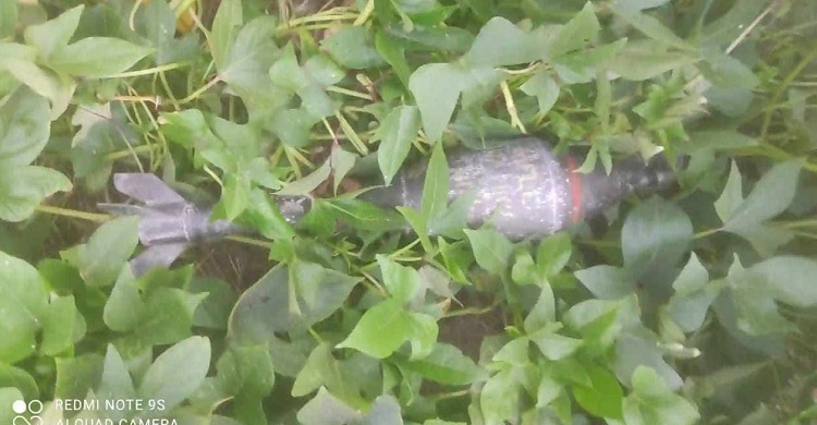 মহাসড়কের পাশে মর্টার শেল, এলাকাজুড়ে বাড়তি নিরাপত্তা