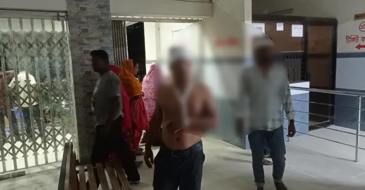 শৈলকুপায় মসজিদের কমিটি গঠন নিয়ে সংঘর্ষ, আহত ১২