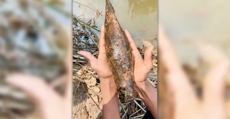 খাল খুঁড়তে গিয়ে মিললো মুক্তিযুদ্ধের অবিস্ফোরিত মর্টার শেল